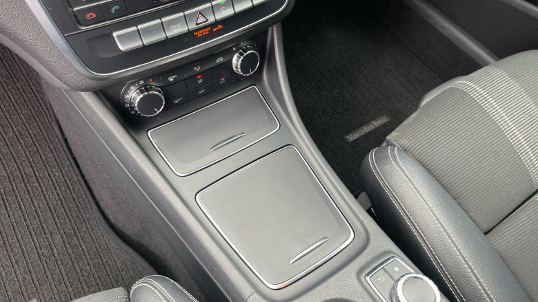 Mercedes-Benz GLA 180 Urban Edition 5dr Auto Petrol Hatchback